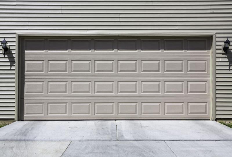 Garage Siding Installation in Ellis County, TX